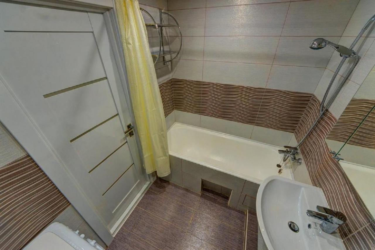 Шикарная 2К Квартира Бульвар Дружбы Народов 8А Kyiv Exterior photo